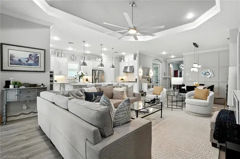 $1,674,900 | 9401 Terresina Drive, Naples, FL 34119