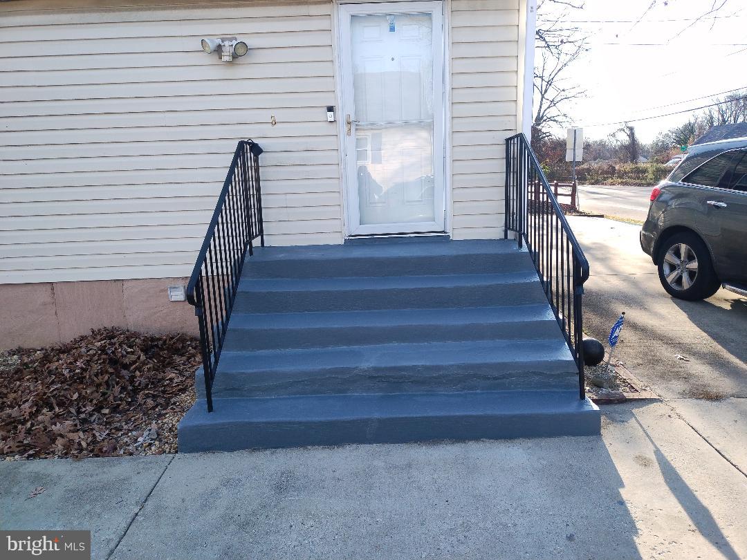 2608 Sansbury Road Upper Marlboro, MD 20774 - Photo 2 of 41 a view of entryway with wooden floor
