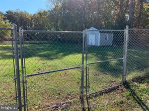 2608 Sansbury Road Upper Marlboro, MD 20774 - Photo 33 of 41 a garden view