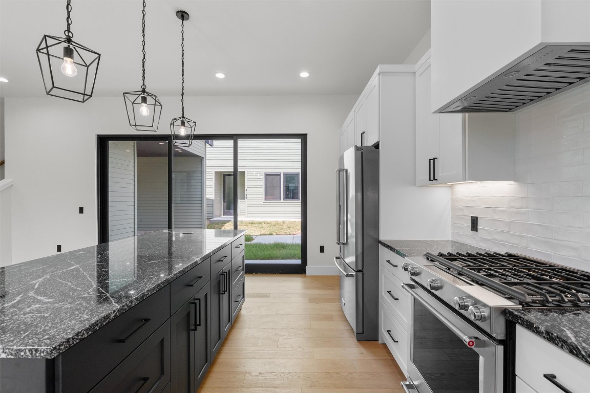 818 Stark Street, Unit A Austin, TX 78756 - Photo 12 of 36