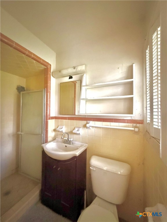 301 Angus Street Victoria, TX 77904 - Photo 16 of 19