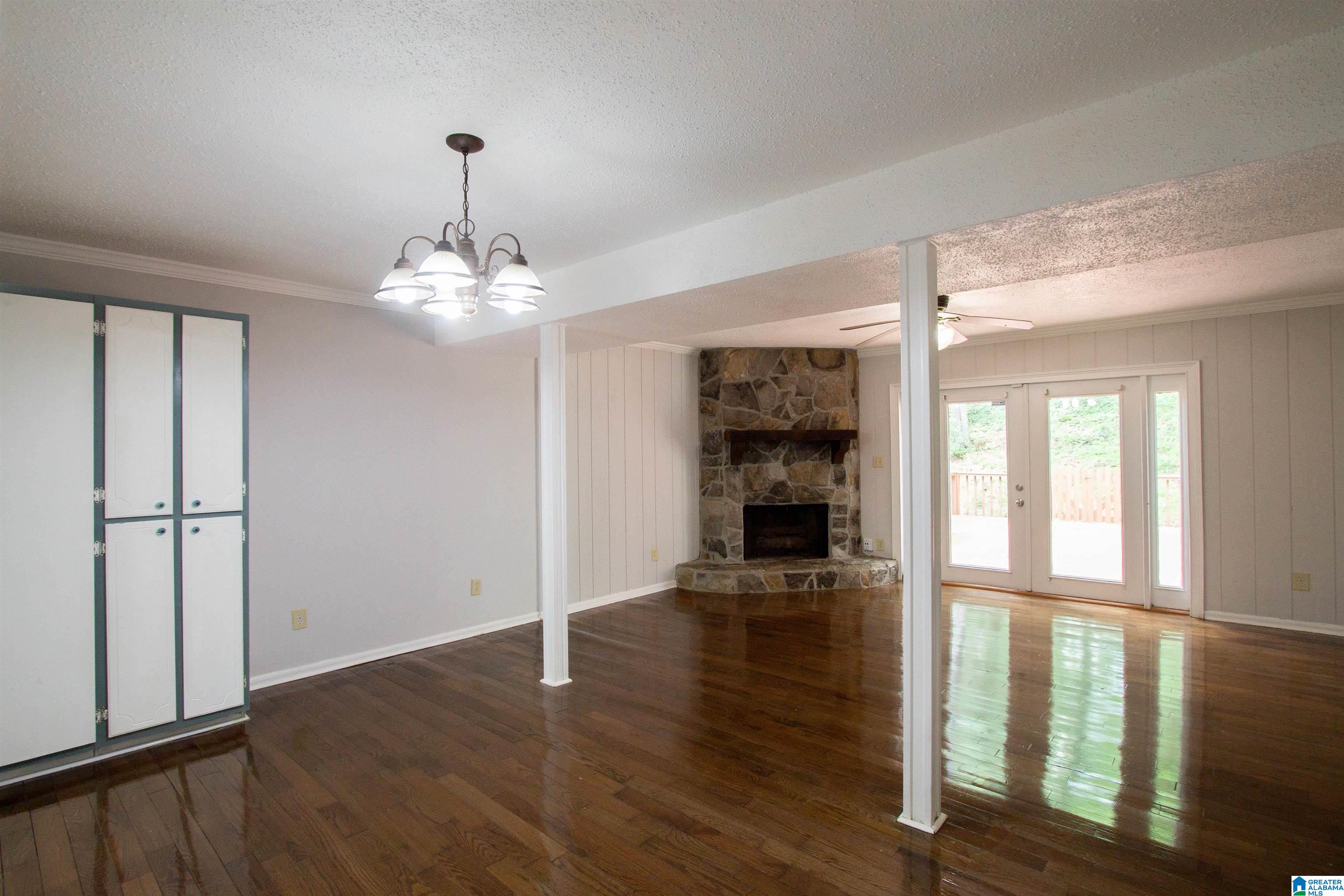 302 Old Rocky Ridge Lane Birmingham, AL 35216 - Photo 6 of 31