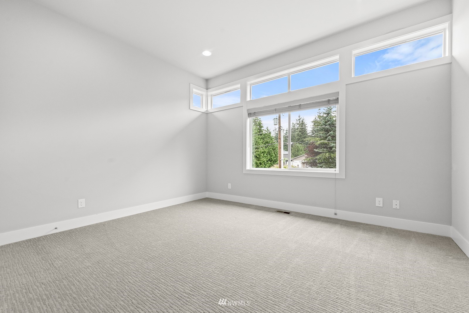 15405 Southeast 132nd Street Renton, WA 98059 - Photo 24 of 37 Gallery Image 24