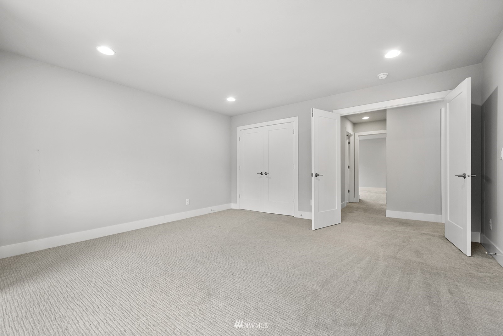 15405 Southeast 132nd Street Renton, WA 98059 - Photo 26 of 37 Gallery Image 26