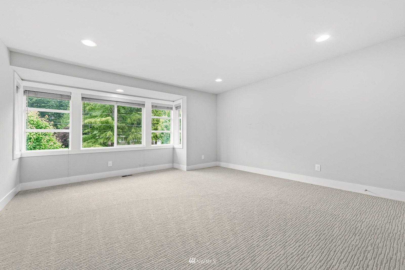 15405 Southeast 132nd Street Renton, WA 98059 - Photo 28 of 37 Gallery Image 28