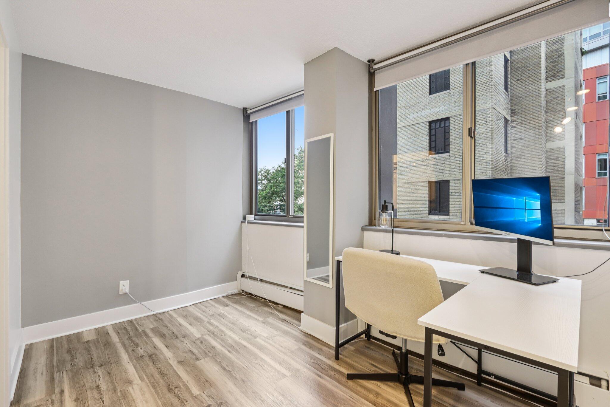 1919 North Summit Avenue, Unit 1D Milwaukee, WI 53202 - Photo 11 of 37 20-web-or-mls-N Summit Ave 1D-S1410-020