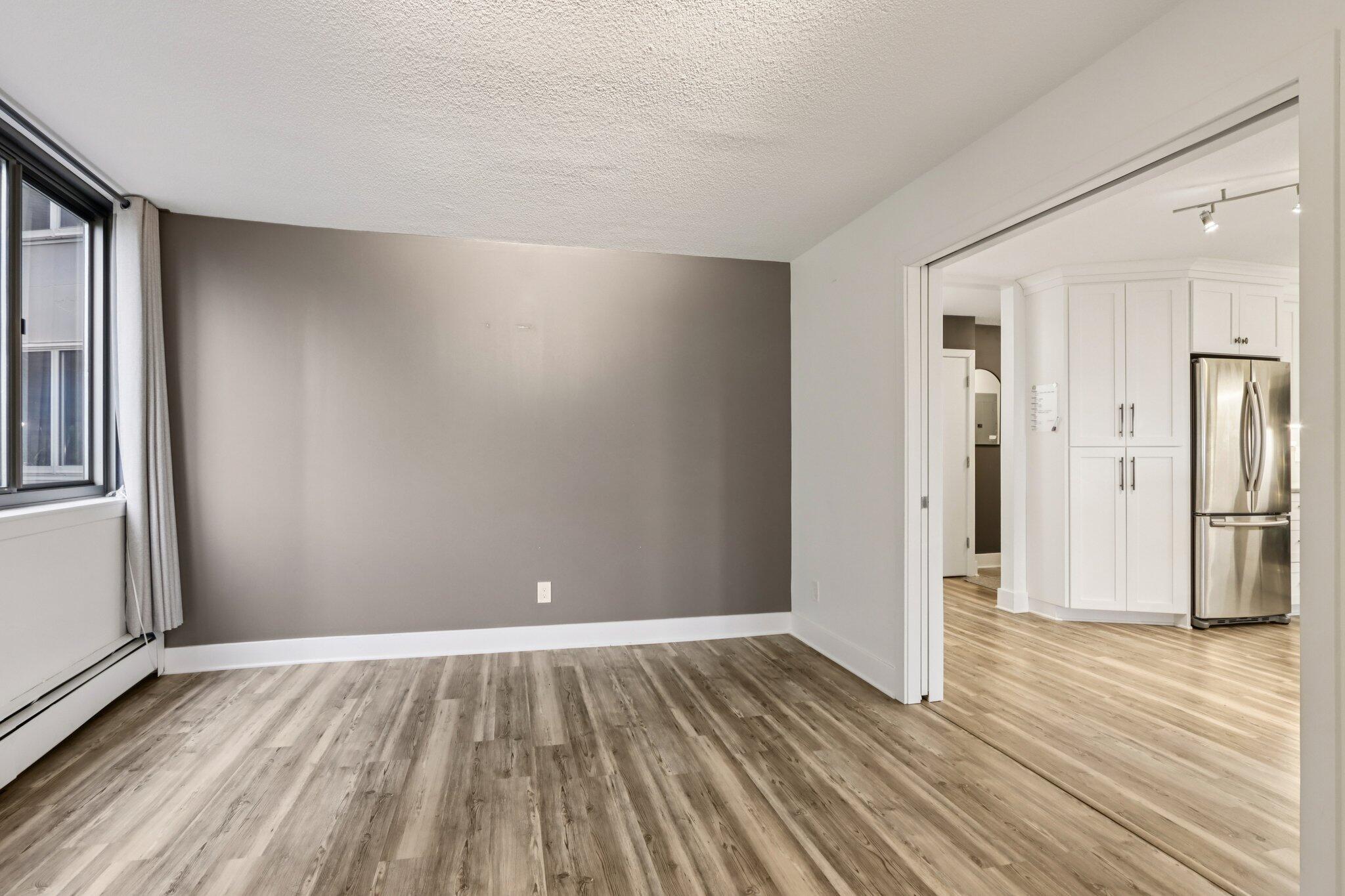 1919 North Summit Avenue, Unit 1D Milwaukee, WI 53202 - Photo 16 of 37 32-web-or-mls-N Summit Ave 1D-S1410-032