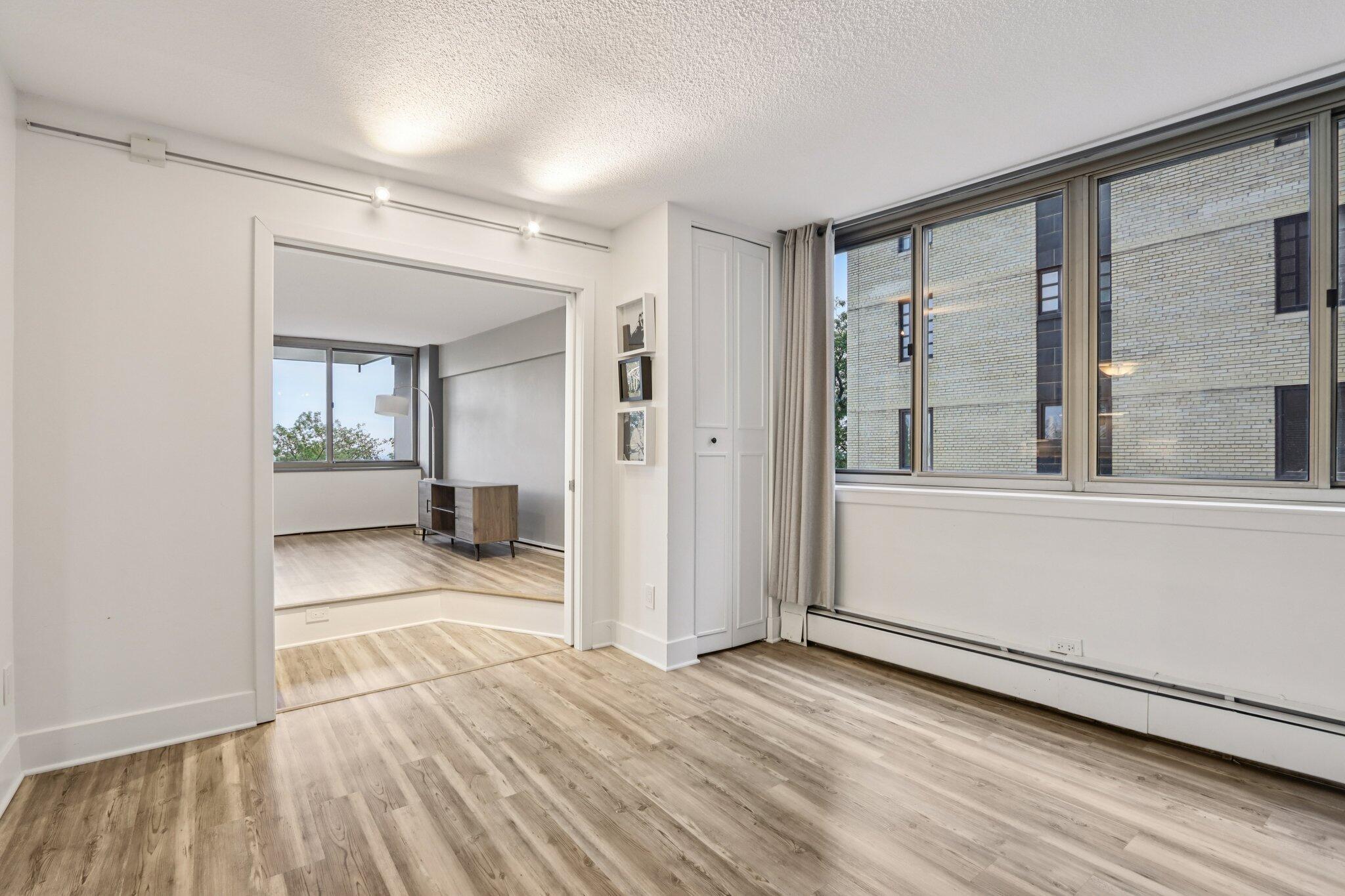 1919 North Summit Avenue, Unit 1D Milwaukee, WI 53202 - Photo 17 of 37 29-web-or-mls-N Summit Ave 1D-S1410-029