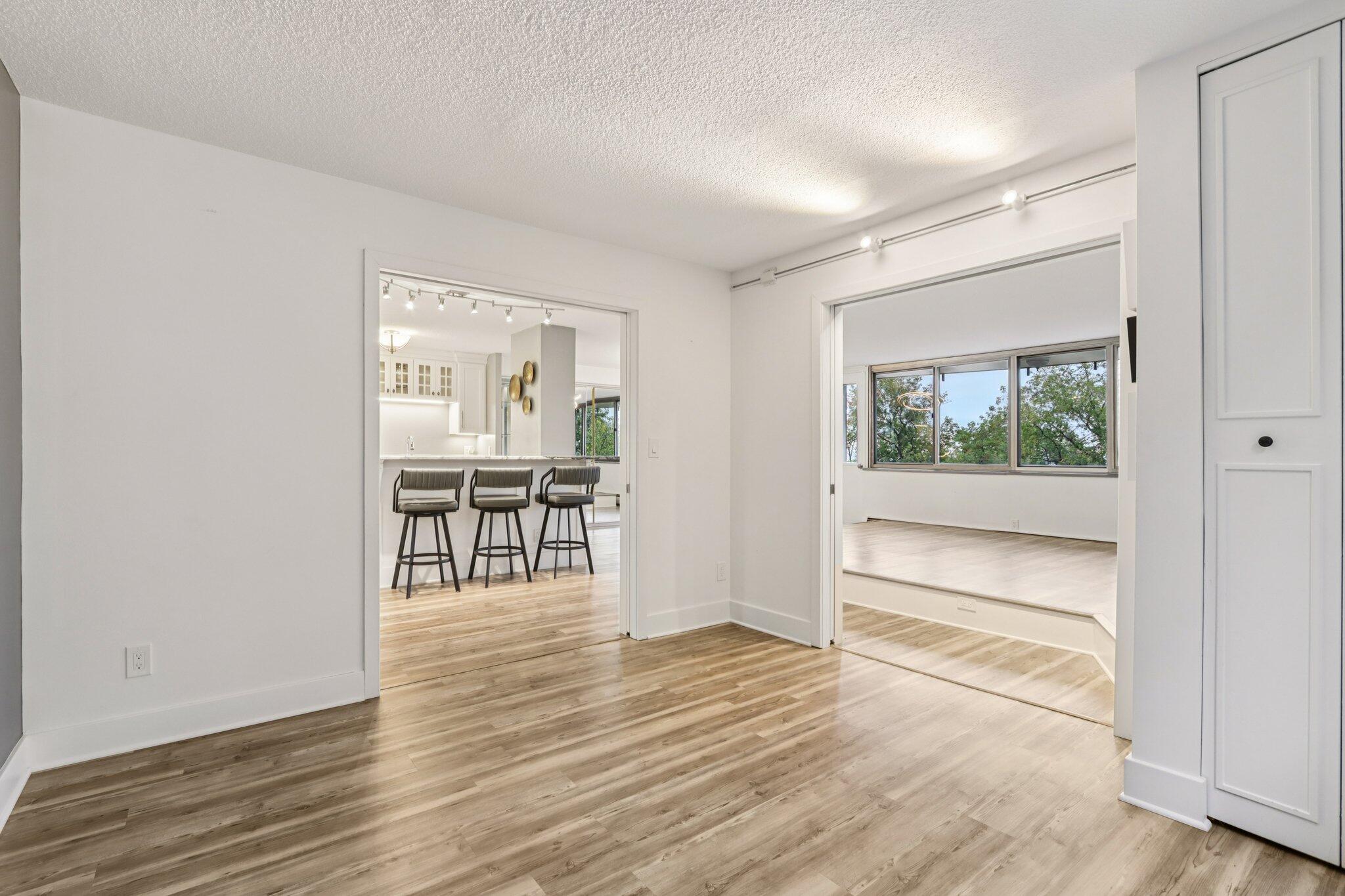 1919 North Summit Avenue, Unit 1D Milwaukee, WI 53202 - Photo 18 of 37 30-web-or-mls-N Summit Ave 1D-S1410-030