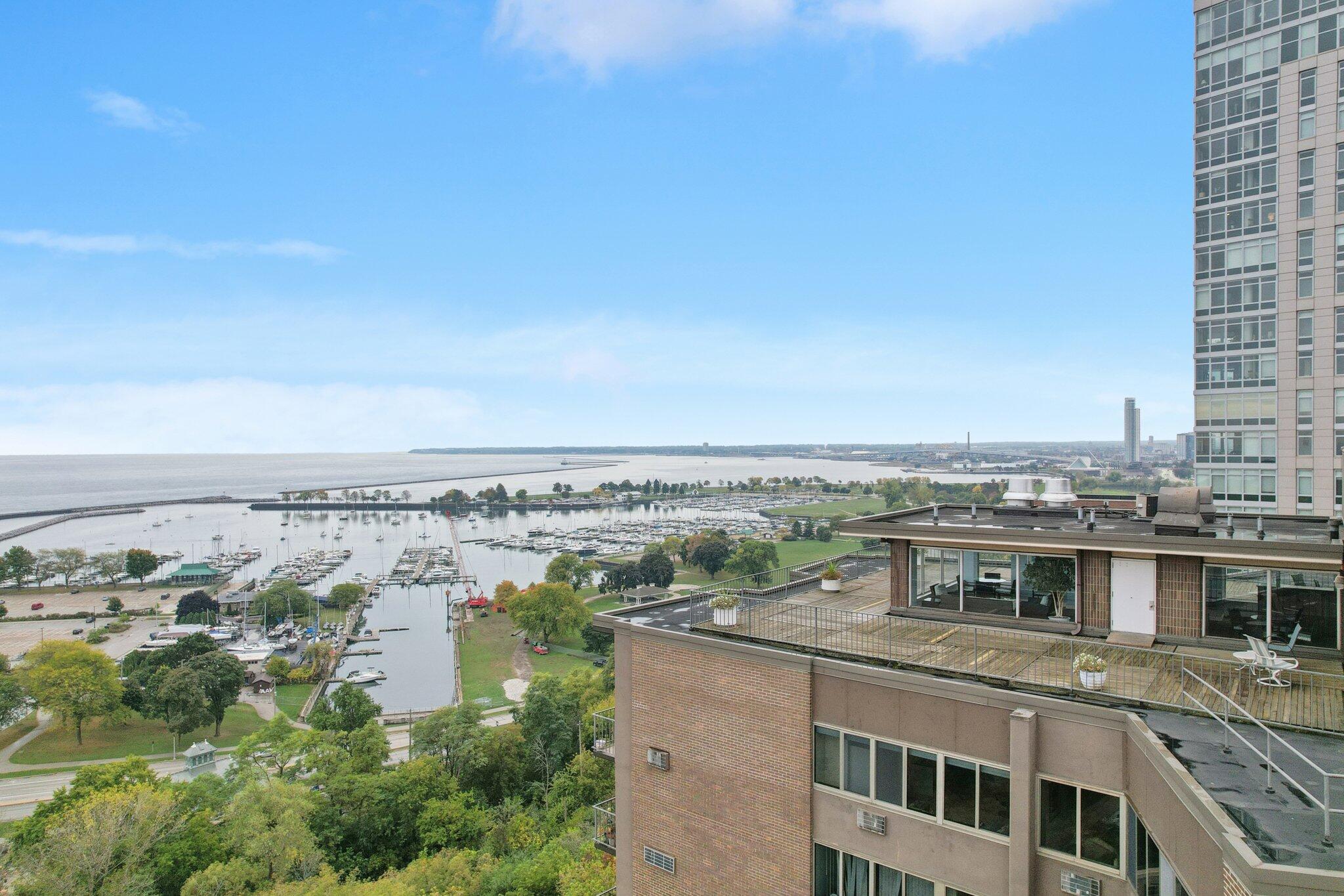 1919 North Summit Avenue, Unit 1D Milwaukee, WI 53202 - Photo 29 of 37 55-web-or-mls-N Summit Ave 1D-1410-907