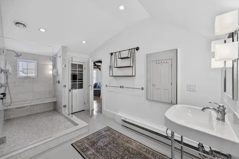 $3,295,000 | 1 Atlantic Avenue, Provincetown, MA 02657