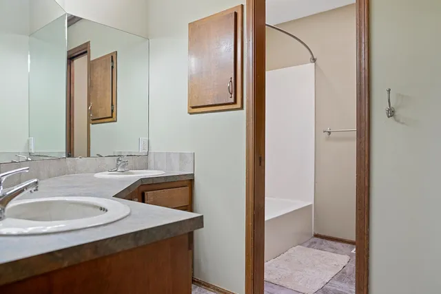 $298,000 | 6604 South Eagle Drive, Derby, KS 67037