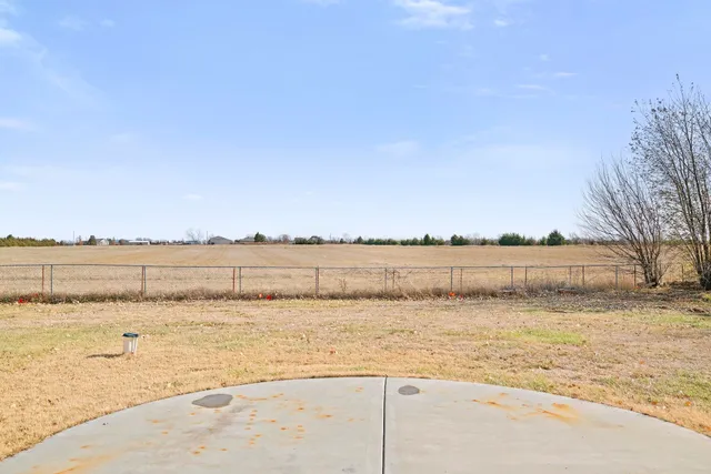$298,000 | 6604 South Eagle Drive, Derby, KS 67037