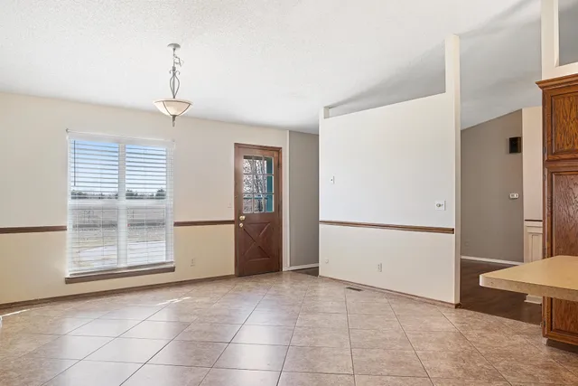 $298,000 | 6604 South Eagle Drive, Derby, KS 67037