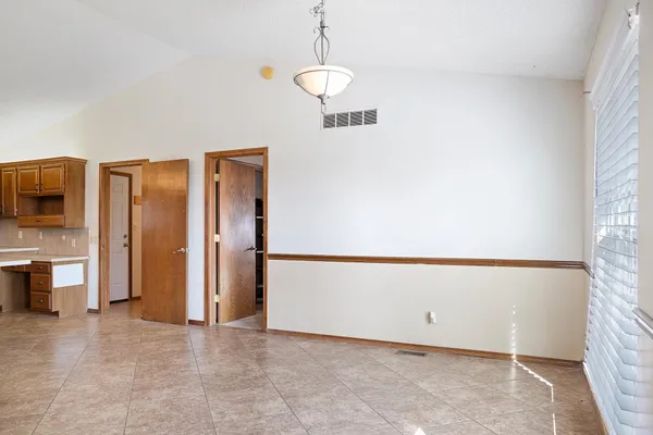 $298,000 | 6604 South Eagle Drive, Derby, KS 67037