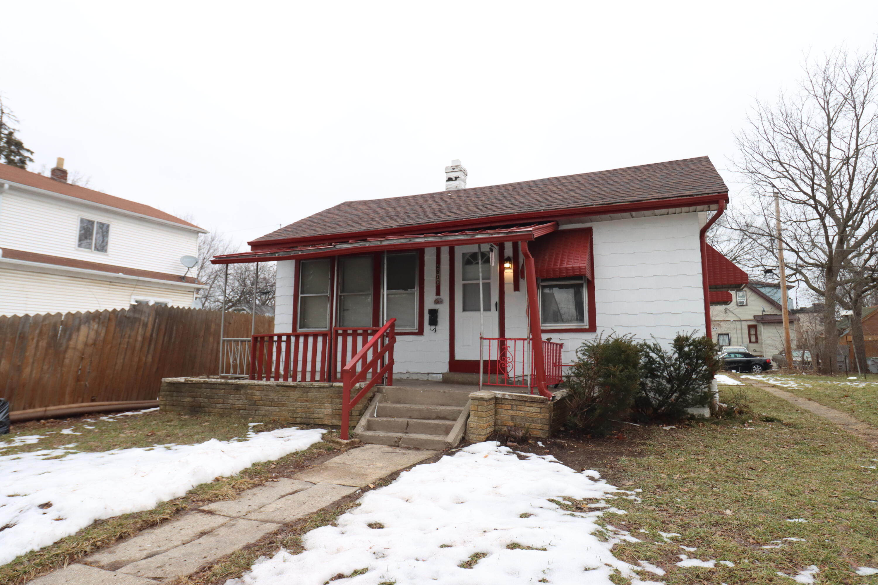 4830 North 39th St  