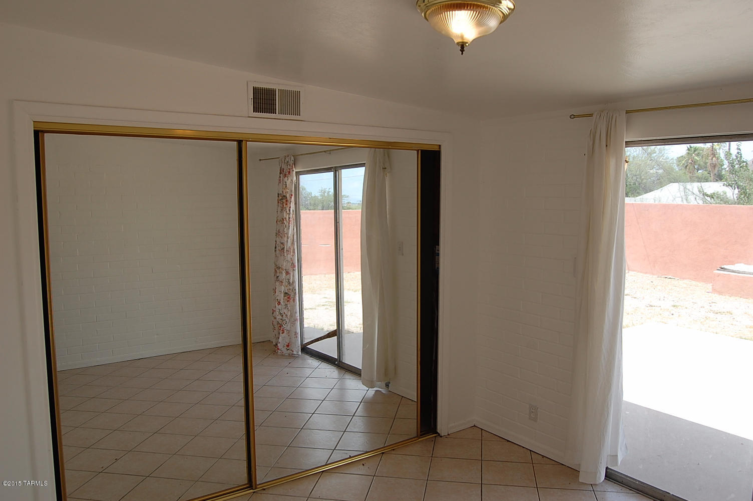 1902 West Camelot Road Tucson, AZ 85713 - Photo 13 of 28