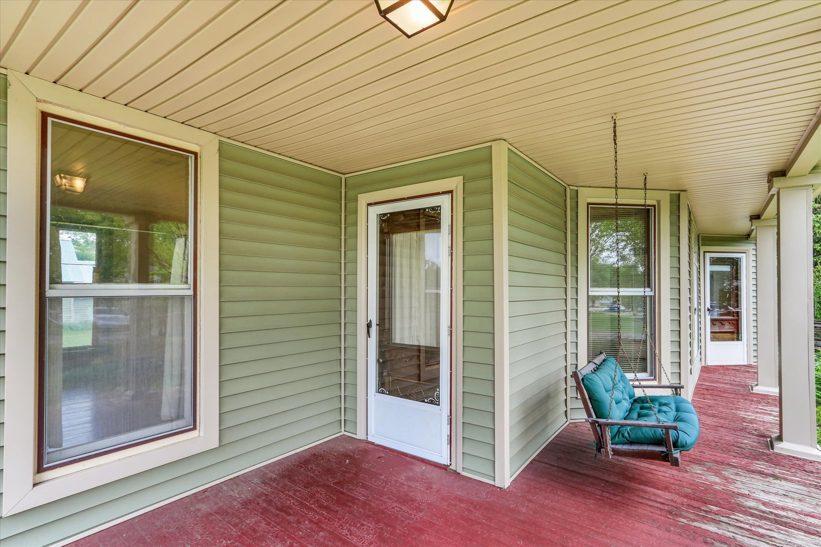108 5th Street St. Joseph, IL 61873 - Photo 13 of 41