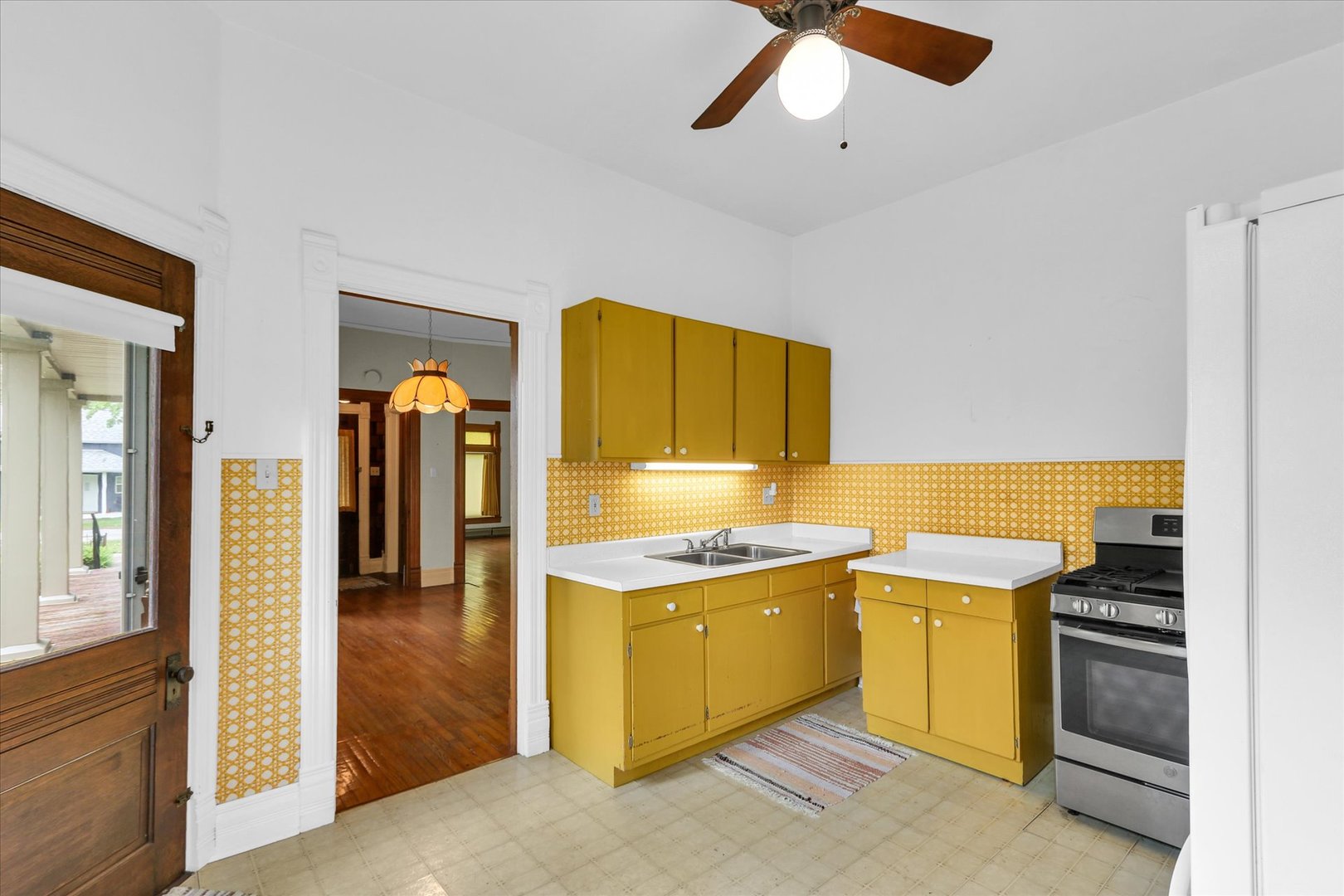 108 5th Street St. Joseph, IL 61873 - Photo 23 of 41