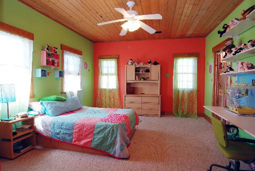 39W135 Seavey Road Batavia, IL 60510 - Photo 8 of 16