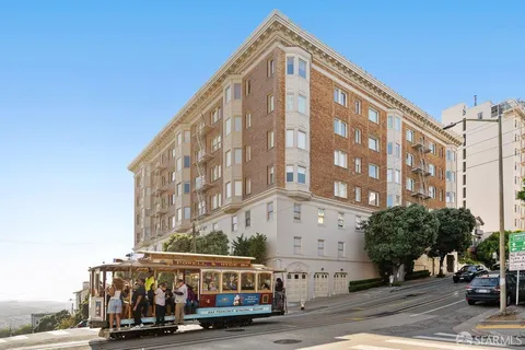 $2,395,000 | 2111 Hyde Street, Unit 305, San Francisco, CA 94109