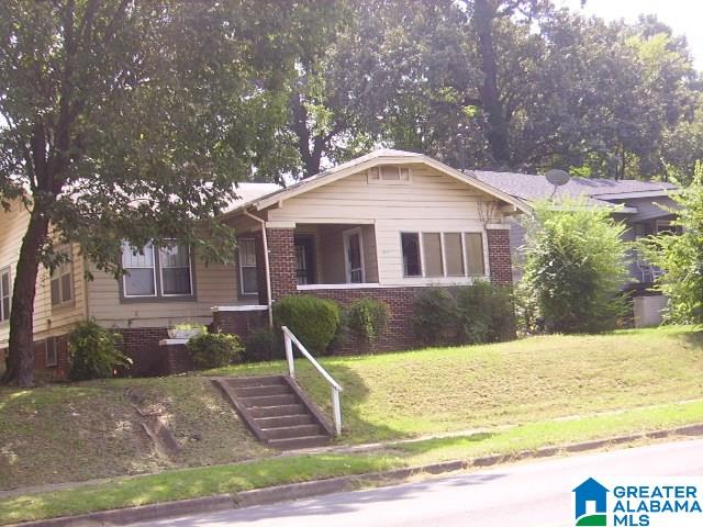 829 Valley Road Birmingham, AL 35218 - Photo 1 of 15