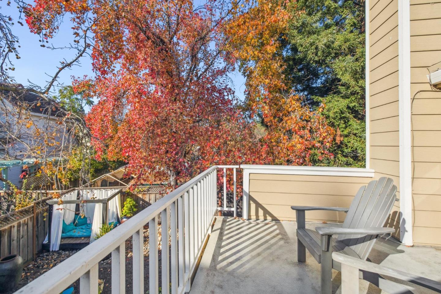 181 Ada Avenue, Unit 47 Mountain View, CA 94043 - Photo 20 of 32 a view of balcony with wooden floor and outdoor seating