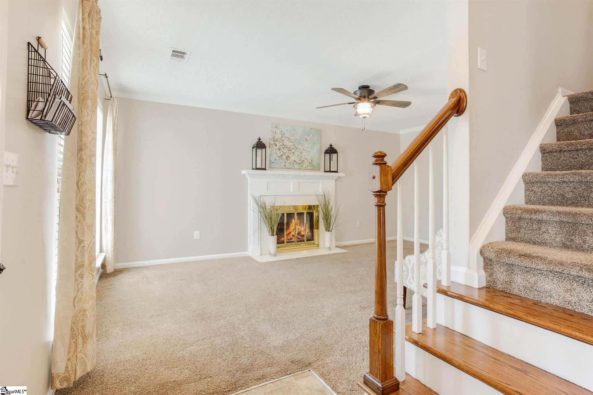 303 Riverside Chase Circle Greer, SC 29650 - Photo 5 of 32 Gallery Image 5