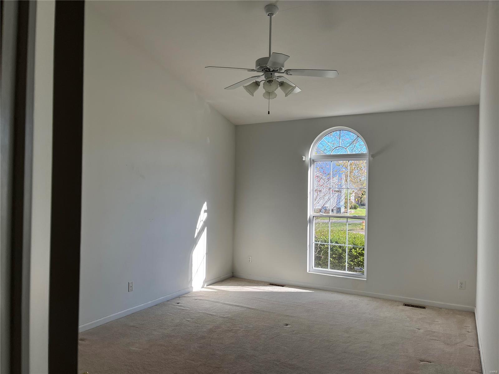 529 Malinmor Drive Weldon Spring, MO 63304 - Photo 14 of 21 Gallery Image 14
