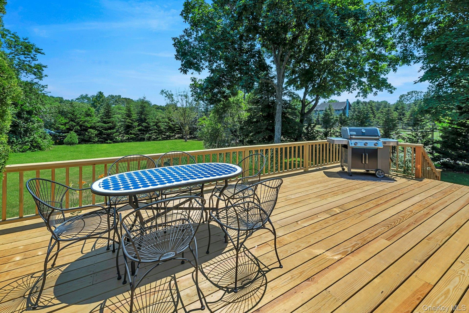 1825 Main Bayview Road Southold, NY 11971 - Photo 21 of 29
