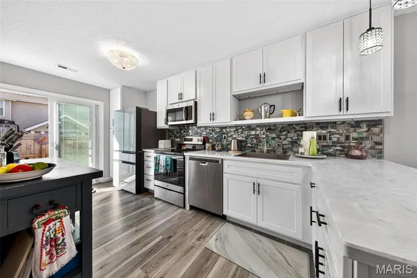 $249,000 | 1321 Forest Creek Dr., Unit 3, St. Charles, MO 63303