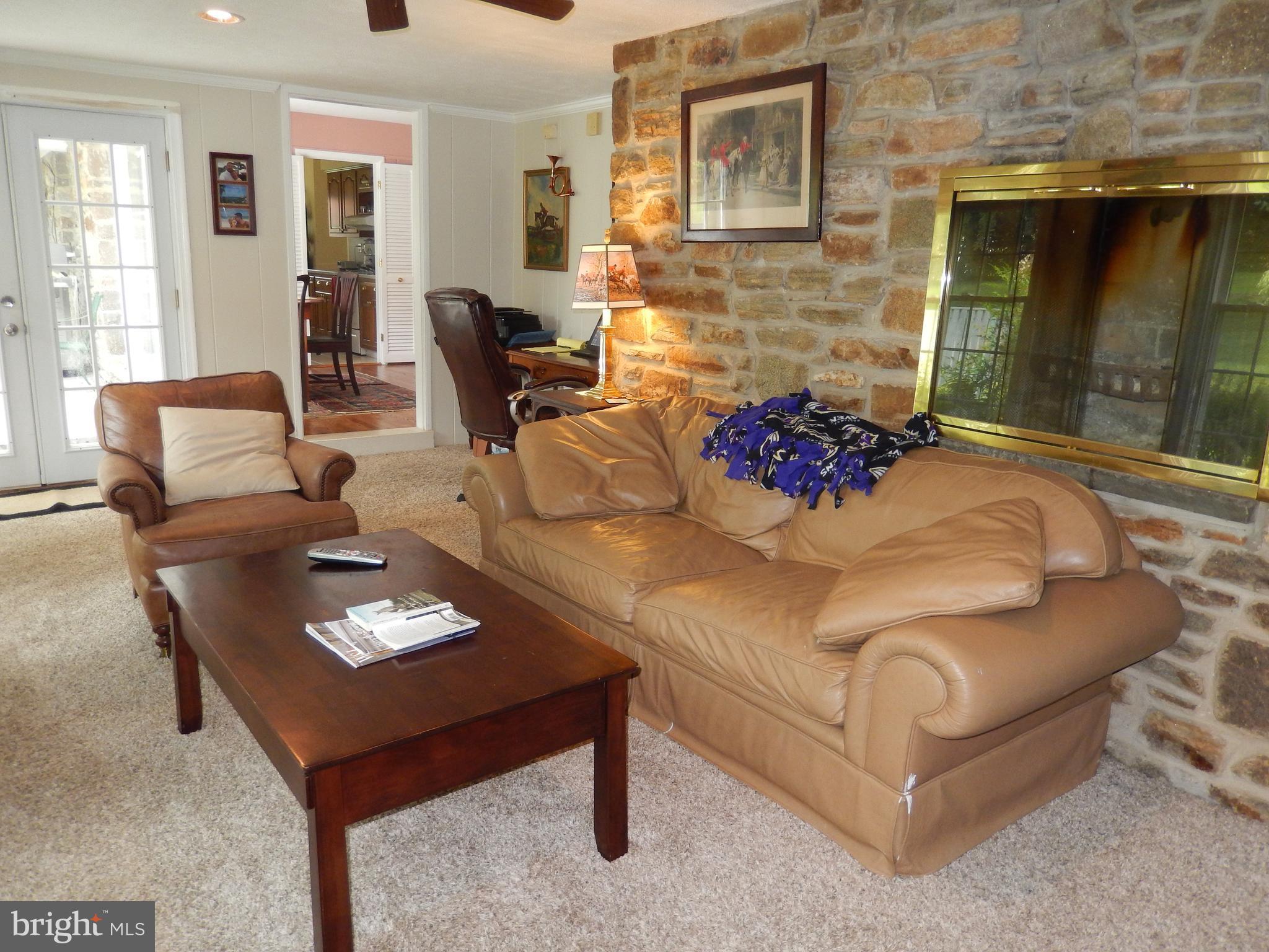 1211 Culvert Road Baltimore, MD 21286 - Photo 5 of 8 Family Room