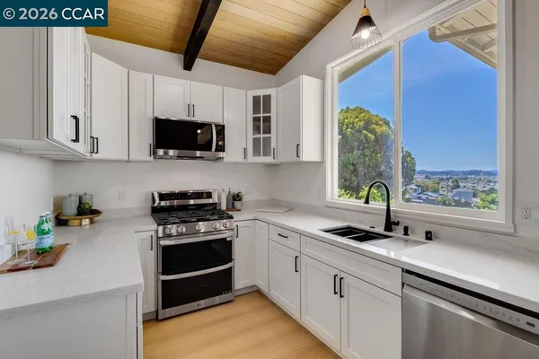 $988,000 | 687 Sonoma Street, Richmond, CA 94805