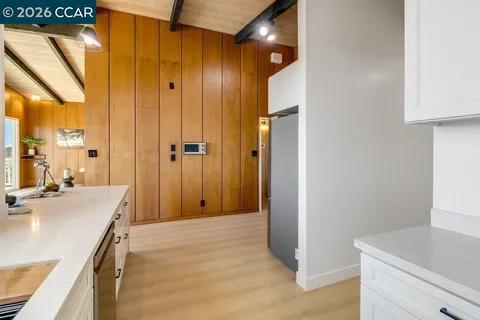 $988,000 | 687 Sonoma Street, Richmond, CA 94805