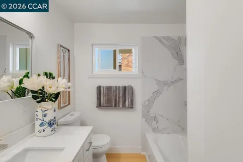 $988,000 | 687 Sonoma Street, Richmond, CA 94805