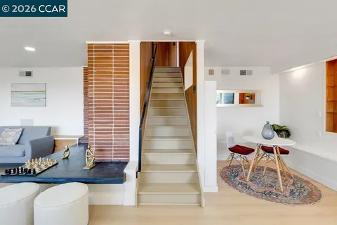 $988,000 | 687 Sonoma Street, Richmond, CA 94805