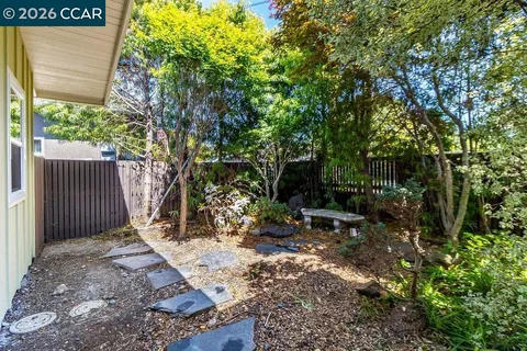 $988,000 | 687 Sonoma Street, Richmond, CA 94805