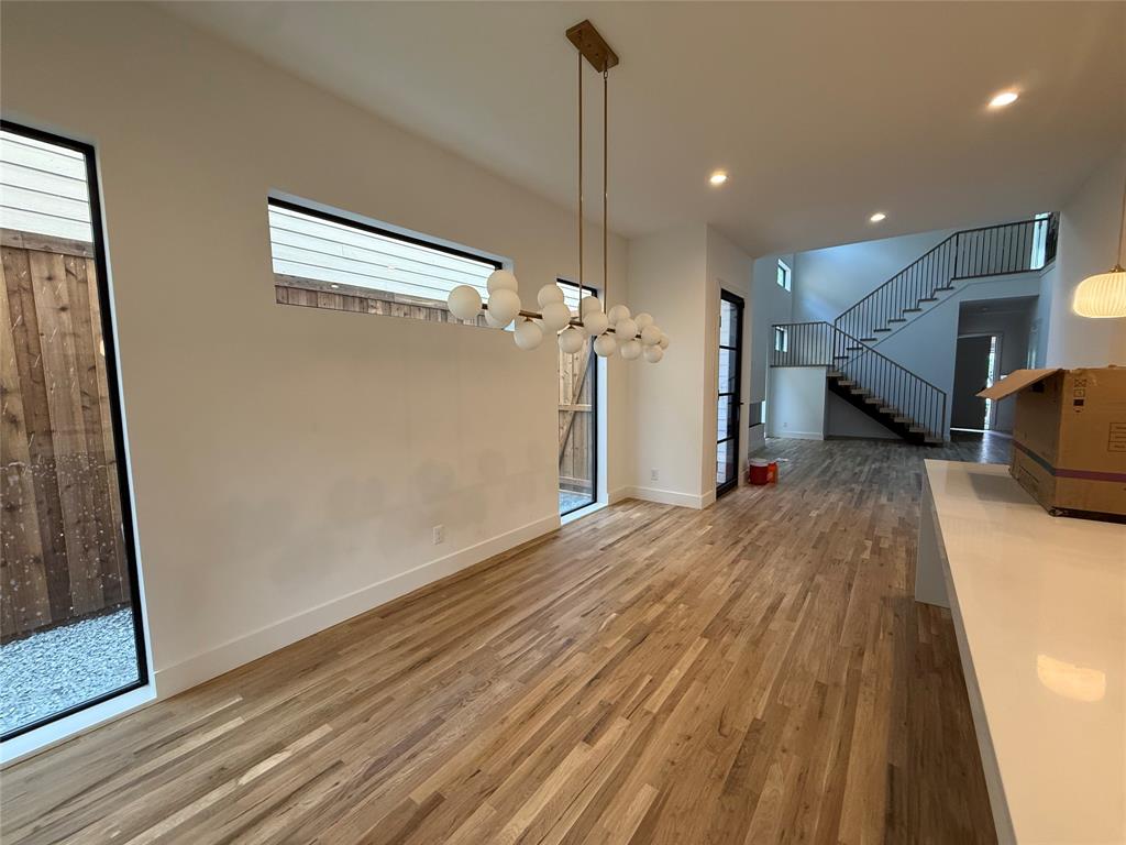 5809 Hudson Street Dallas, TX 75206 - Photo 5 of 20