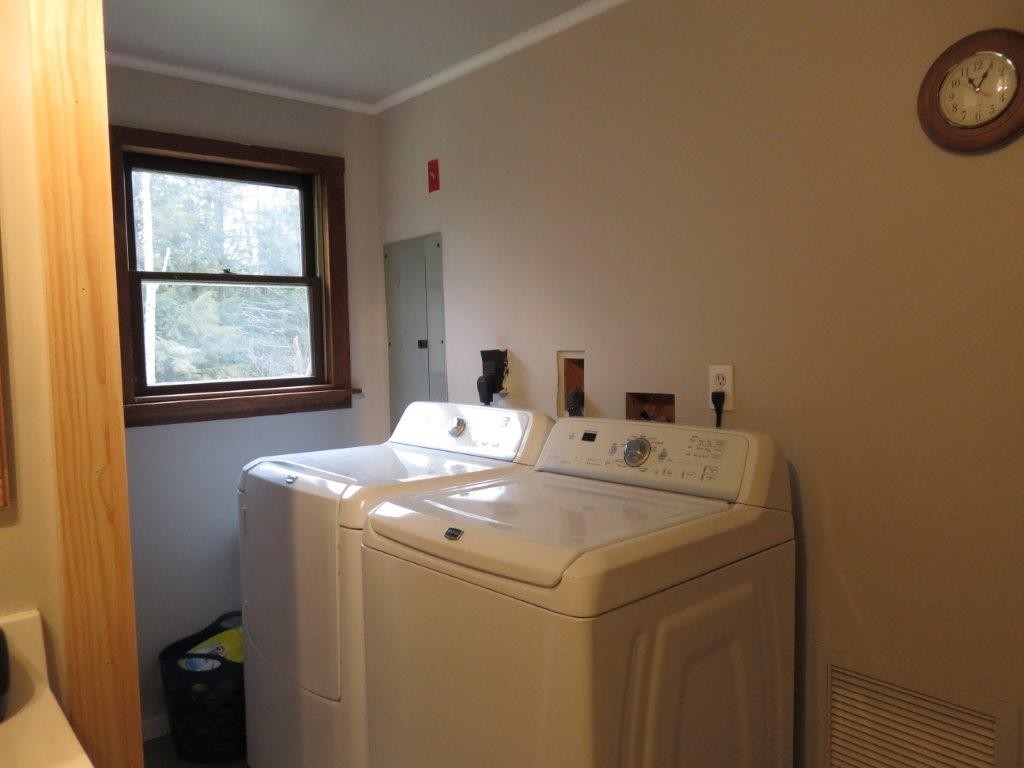 109 West Farms Road Canaan, NH 03741 - Photo 16 of 36