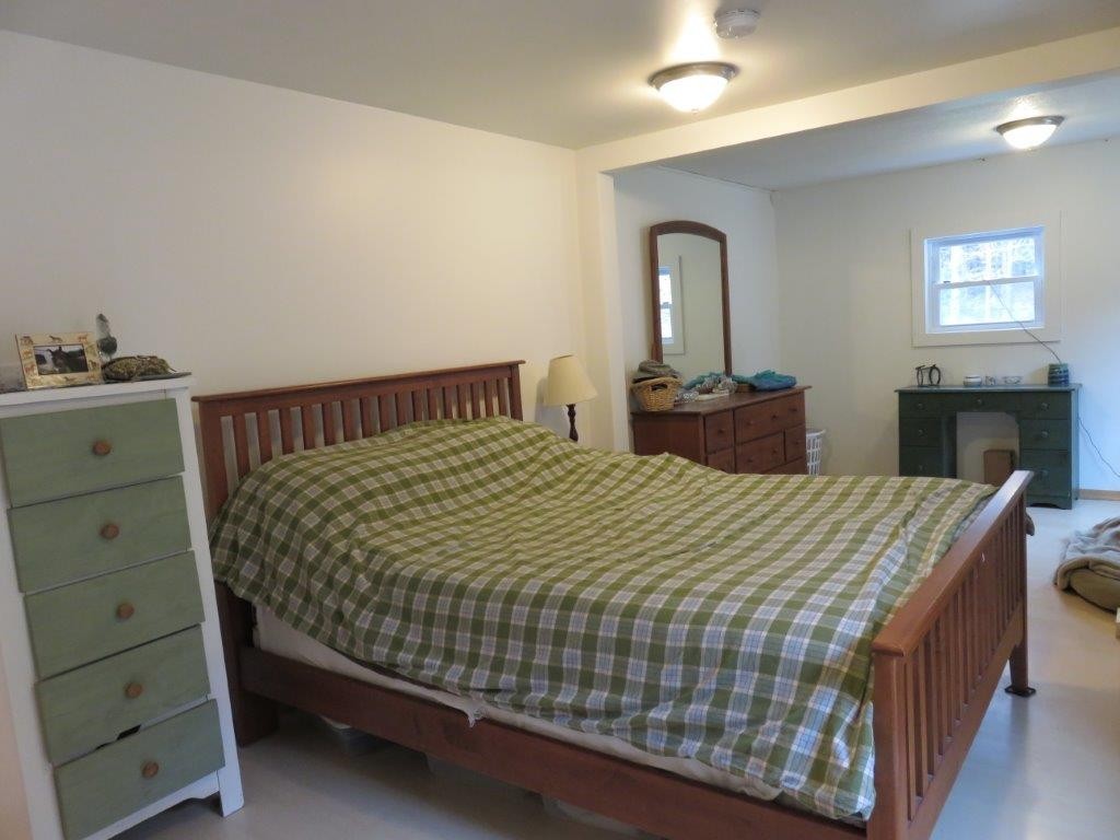 109 West Farms Road Canaan, NH 03741 - Photo 19 of 36