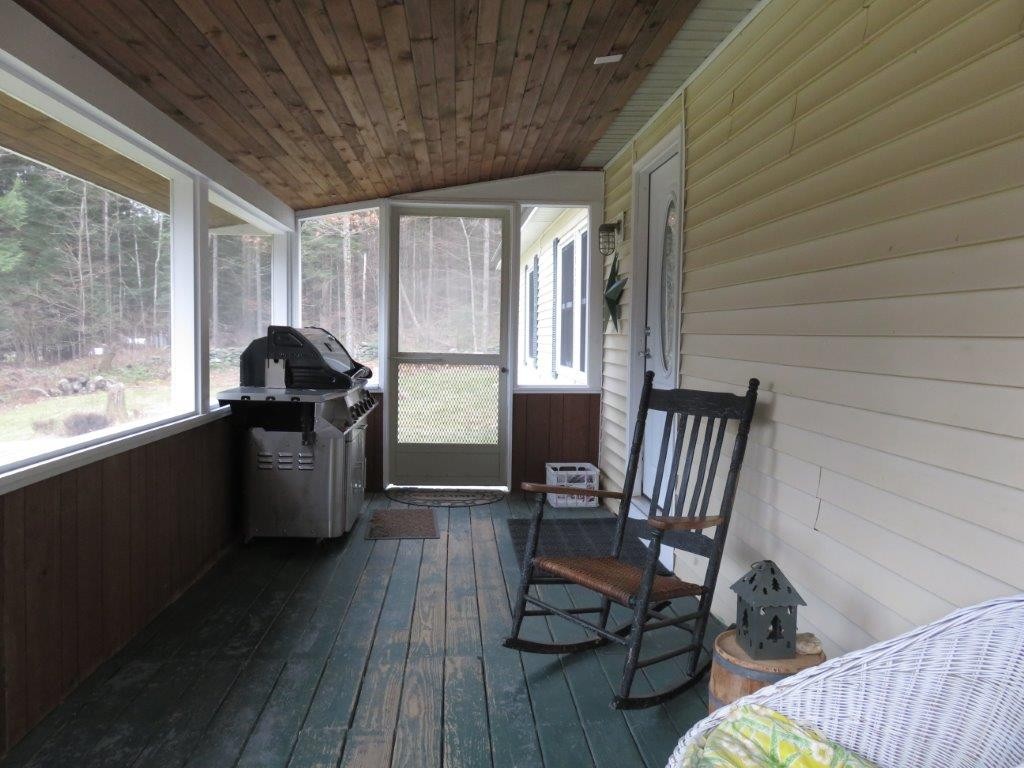 109 West Farms Road Canaan, NH 03741 - Photo 24 of 36