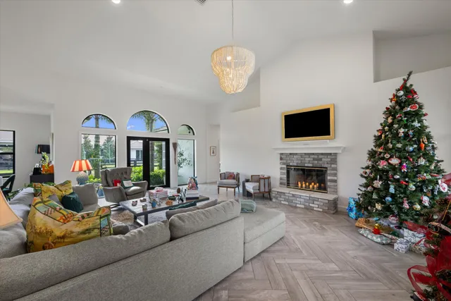 $4,000,000 | 14371 Wellington Trace, Wellington, FL 33414