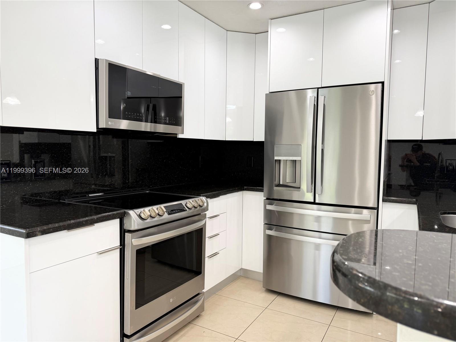 3250 Southwest 72nd Court Miami, FL 33155 - Photo 40 of 53