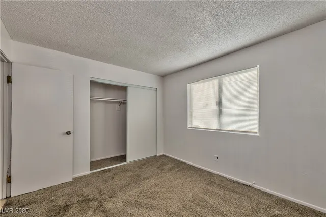 $1,095 | 1961 Cosmic Drive, Unit 195, Las Vegas, NV 89115