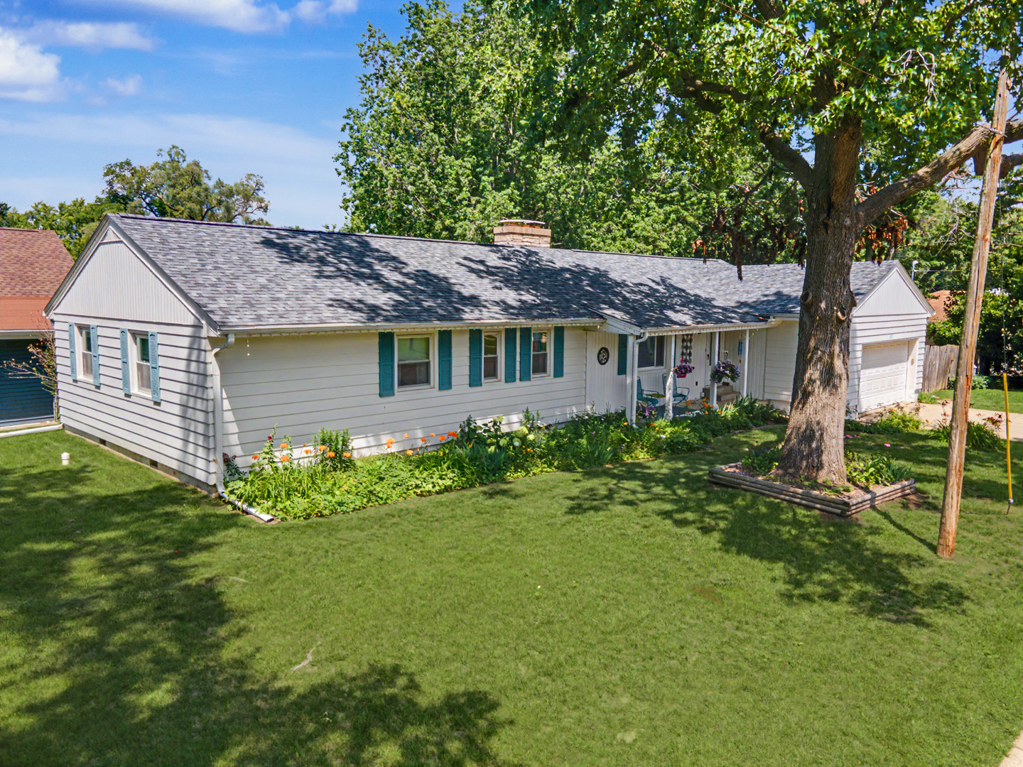 901 East Adams Street Washington, IL 61571 - Photo 36 of 43