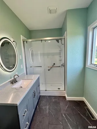 $300,000 | 18316 266th Street West, Illinois City, IL 61259