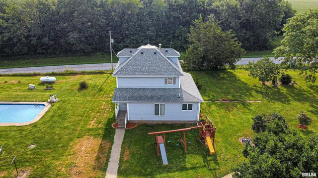 $325,000 | 18316 266th Street West, Illinois City, IL 61259