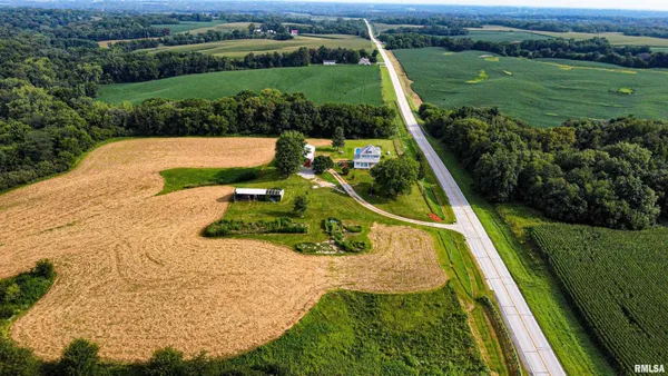 $300,000 | 18316 266th Street West, Illinois City, IL 61259