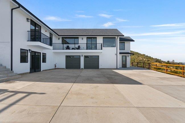 228 Pine Canyon Road Salinas, CA 93908 - Photo 3 of 64