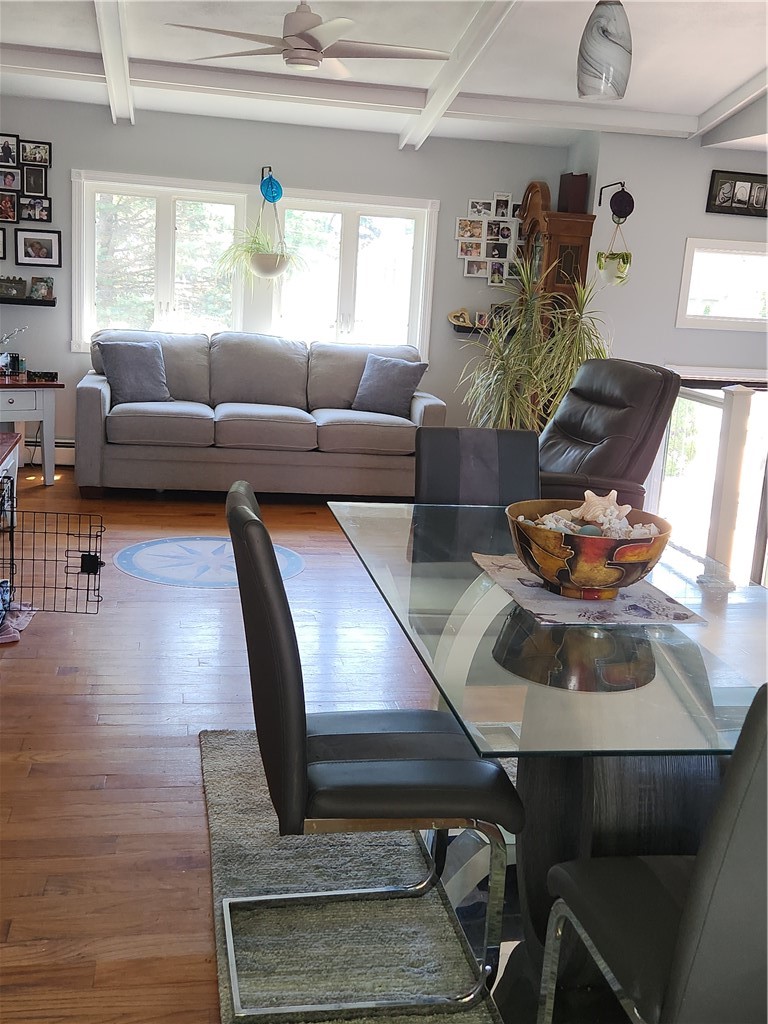75 Chiswick Road Warwick, RI 02889 - Photo 5 of 32